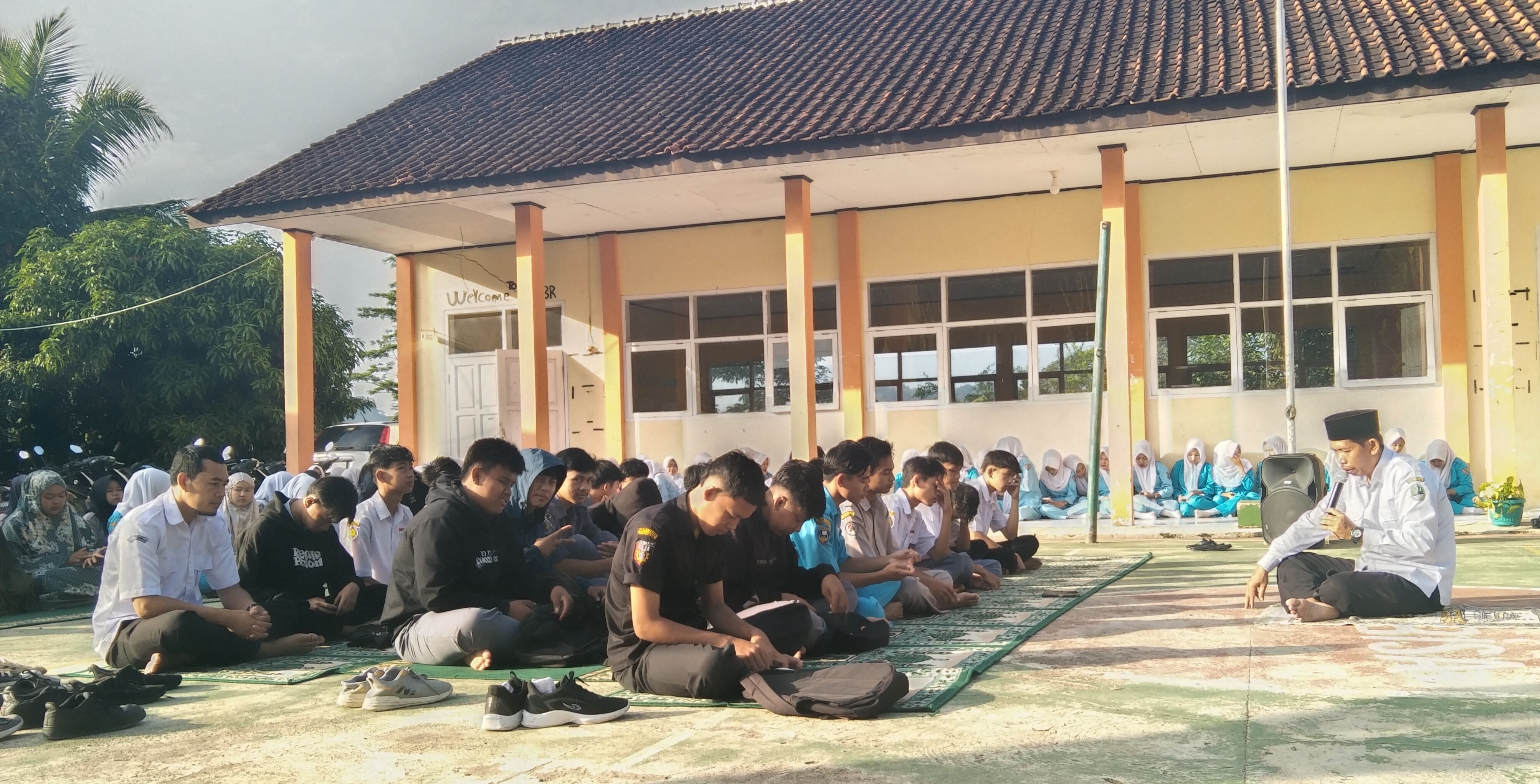 Tingkatkan Iman Melalui KIARA, SMKN 2 Leles Teladani Kisah Pengurbanan Nabi Ismail