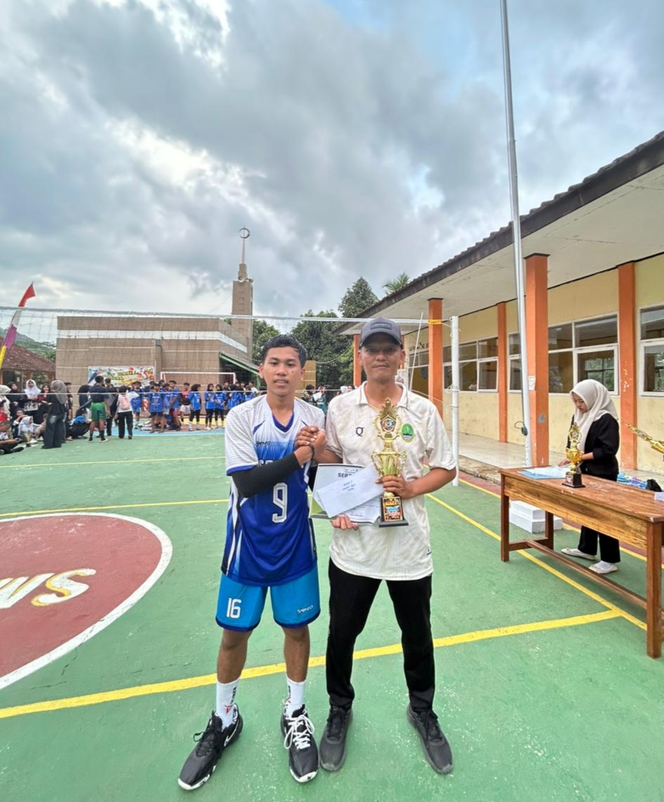 Meriahkan HUT ke-12, SMKN 2 Leles Cianjur Sukses Gelar Turnamen Voli dan Futsal Se-Cianjur Selatan
